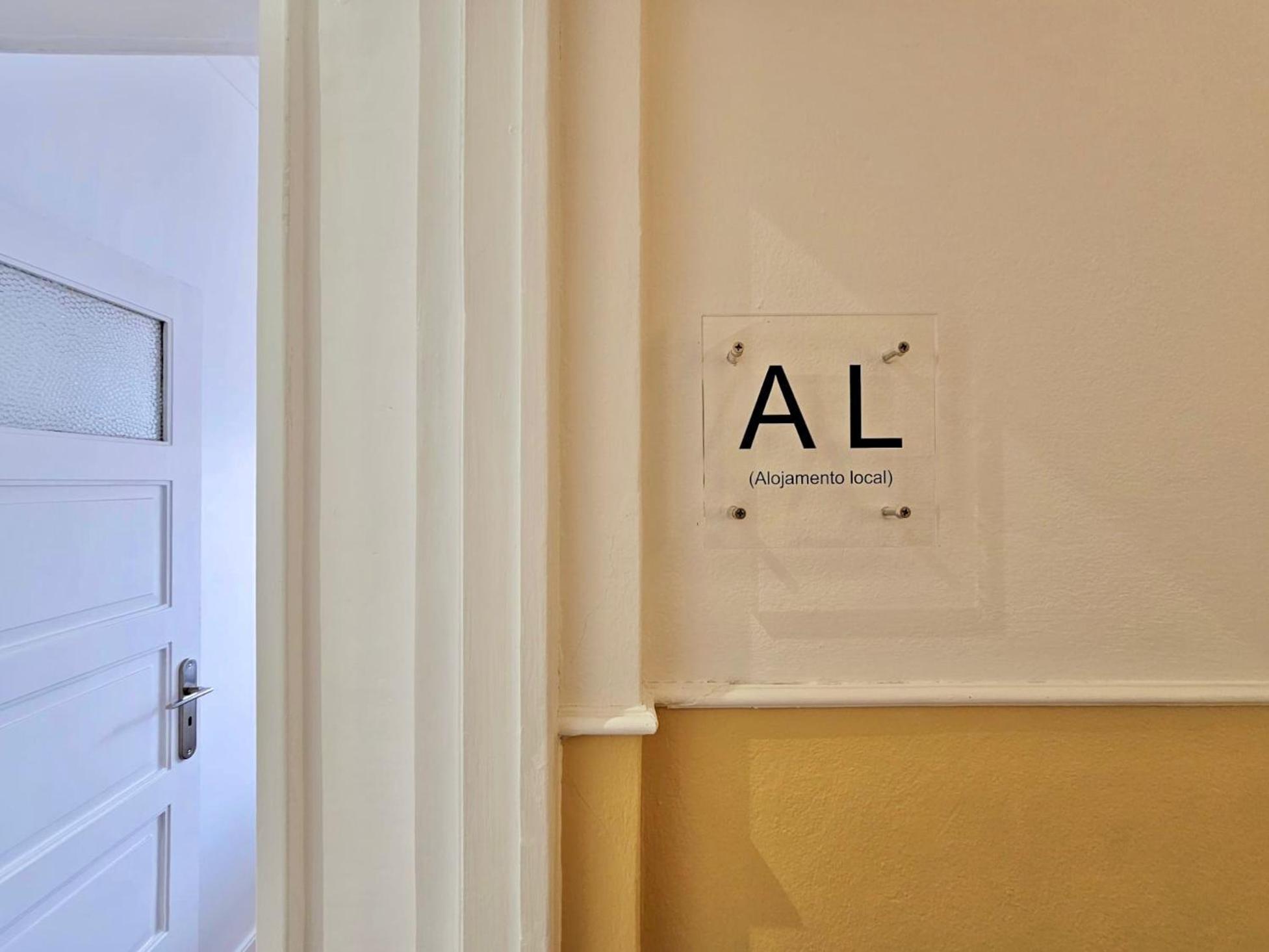 Lm Art Apartments Porto Exterior photo