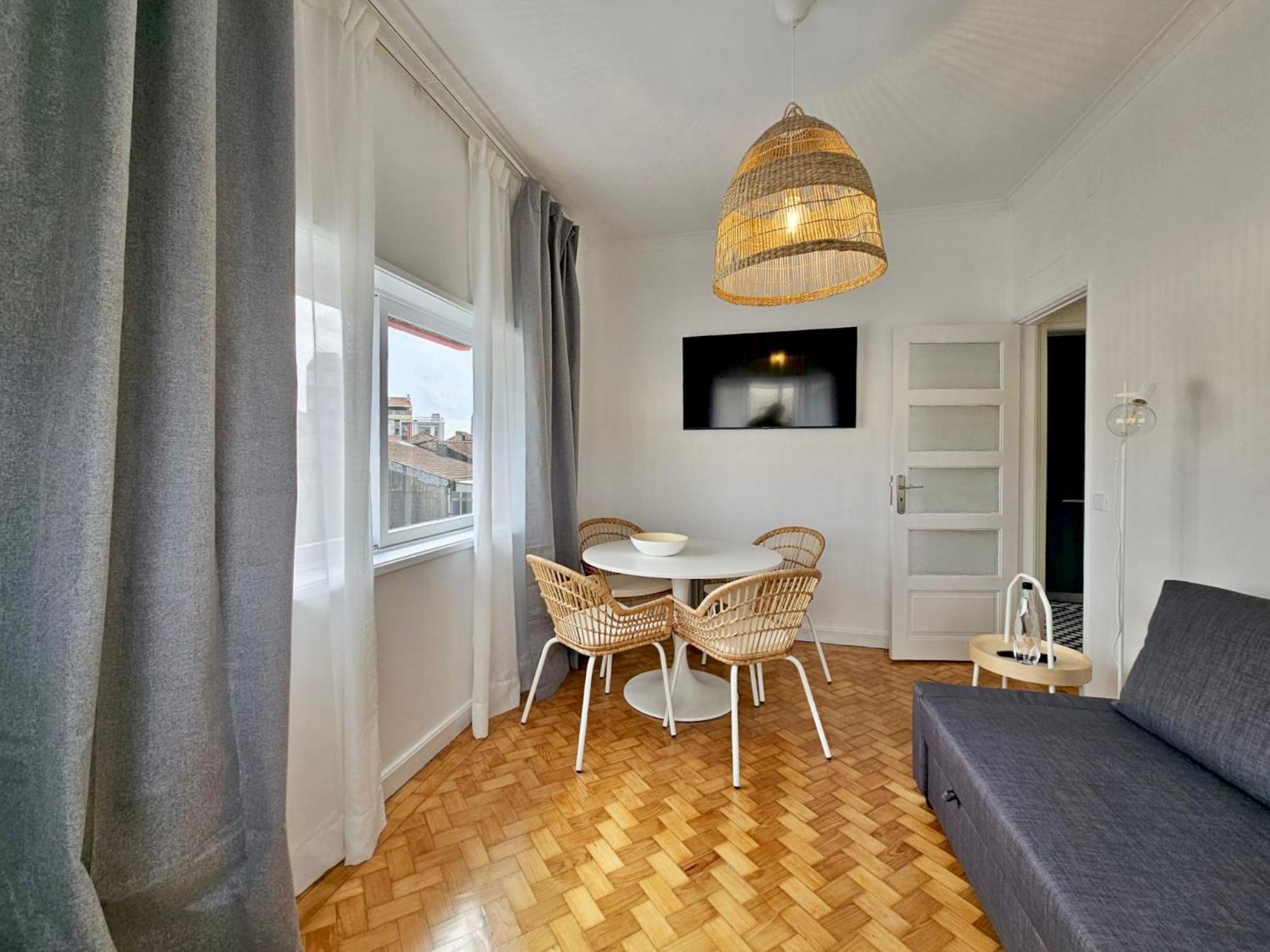 Lm Art Apartments Porto Exterior photo